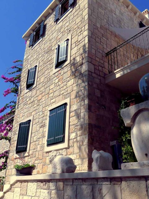 Brac island holidays - Villa Kaštil 1